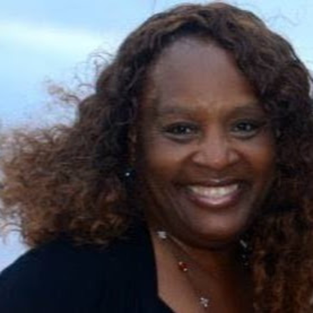 Meet your Posher, Cyndi